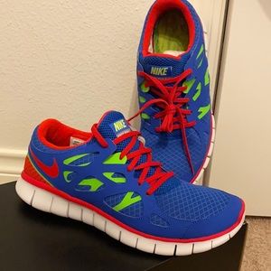 🔹 NWT 👟 NIKE ID Free Run 2
